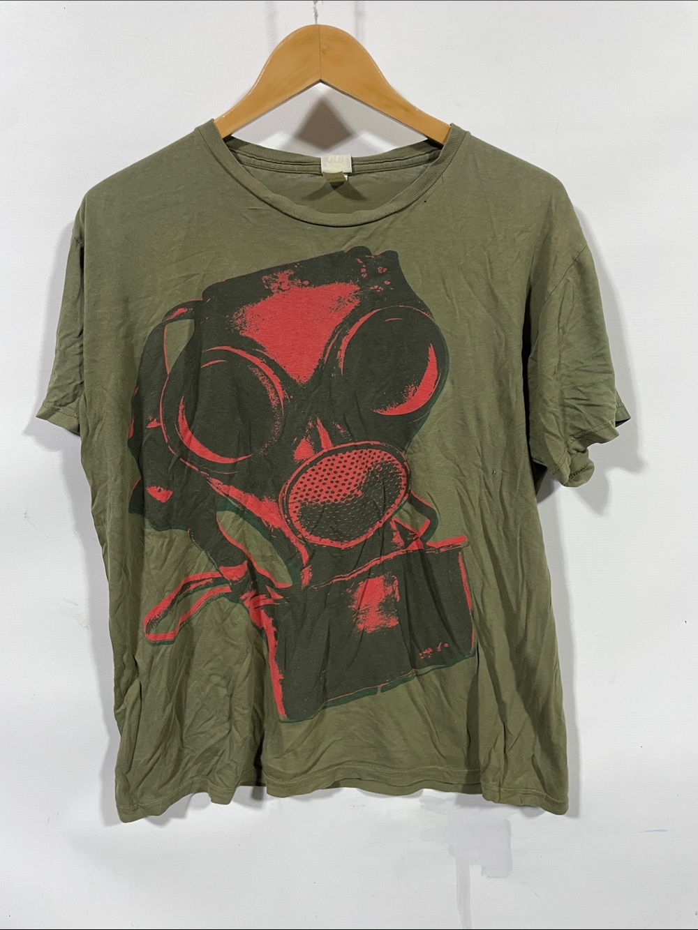 Vintage Olive Green Short-Sleeve Tee with Red Gas Mask Graphic